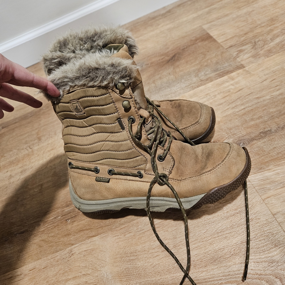 Sperry Brown Quilted Winter Boots